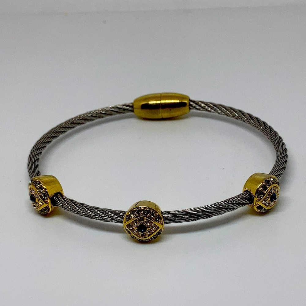 Silver toned All Seeing Eye bracelet, brand new with magnetic clasp